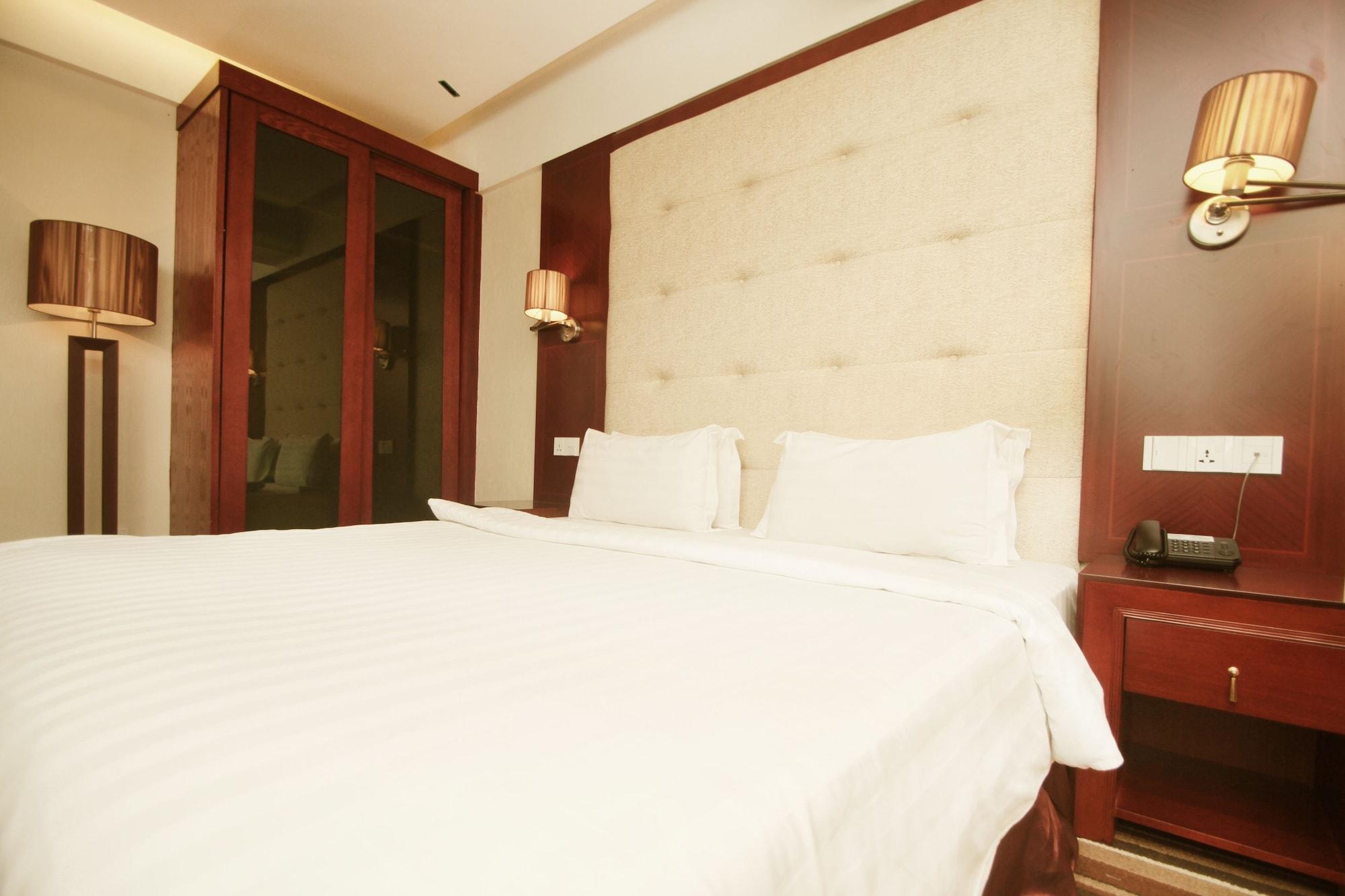 Celyn City Hotel Kota Kinabalu Exterior photo