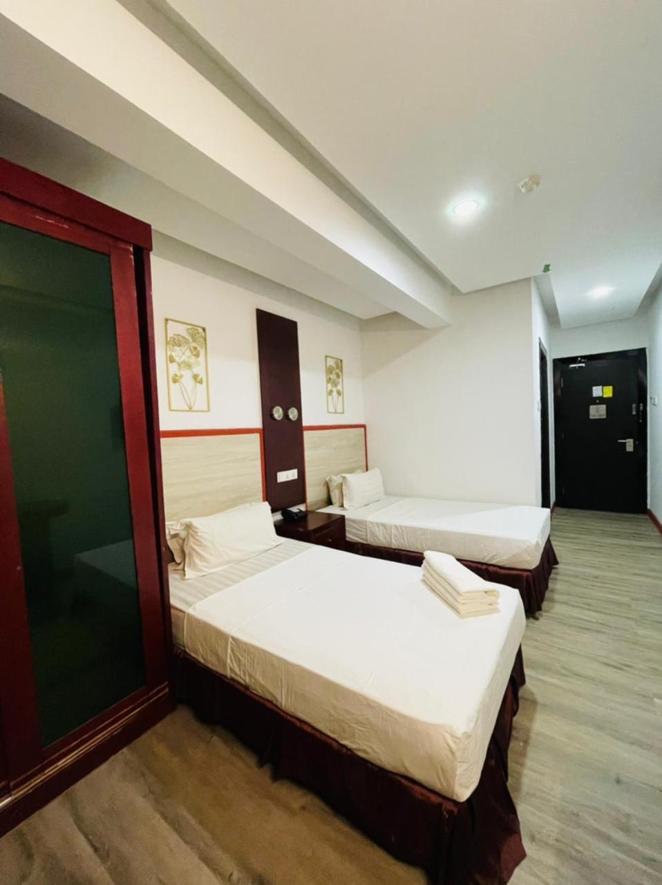 Celyn City Hotel Kota Kinabalu Exterior photo